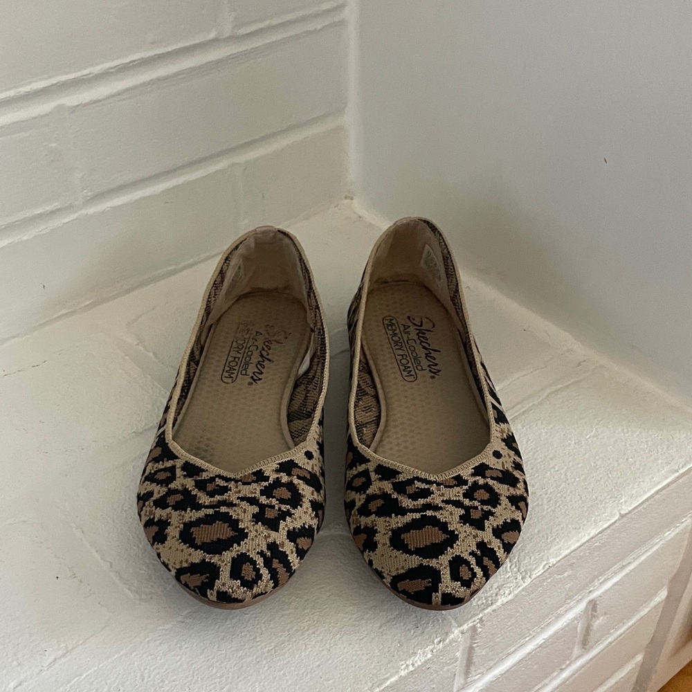 Skechers Women's Animal Print Flats